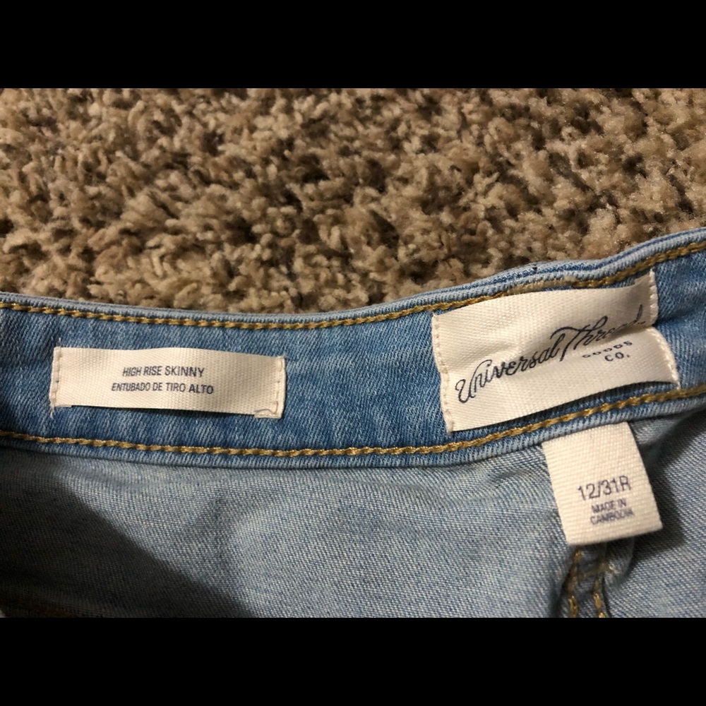 Universal Thread Jeans - Picture 3 of 3